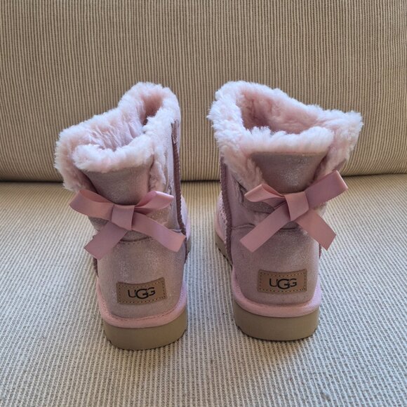 UGG Women's Boots - Picture 2 of 5